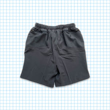 Load image into Gallery viewer, Vintage Nike ACG Belt Shorts - Small