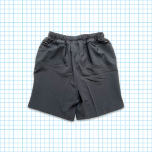 Vintage Nike ACG Belt Shorts - Small