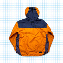 Charger l&#39;image dans la galerie, Nike ACG Orange Heavy Duty Storm-Fit Half-Zip Pull imperméable à l&#39;eau - Grand / Extra Large