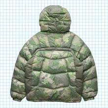 Load image into Gallery viewer, Nike ACG Reptile Hex Camo Puffer Jacket - Medium / Large