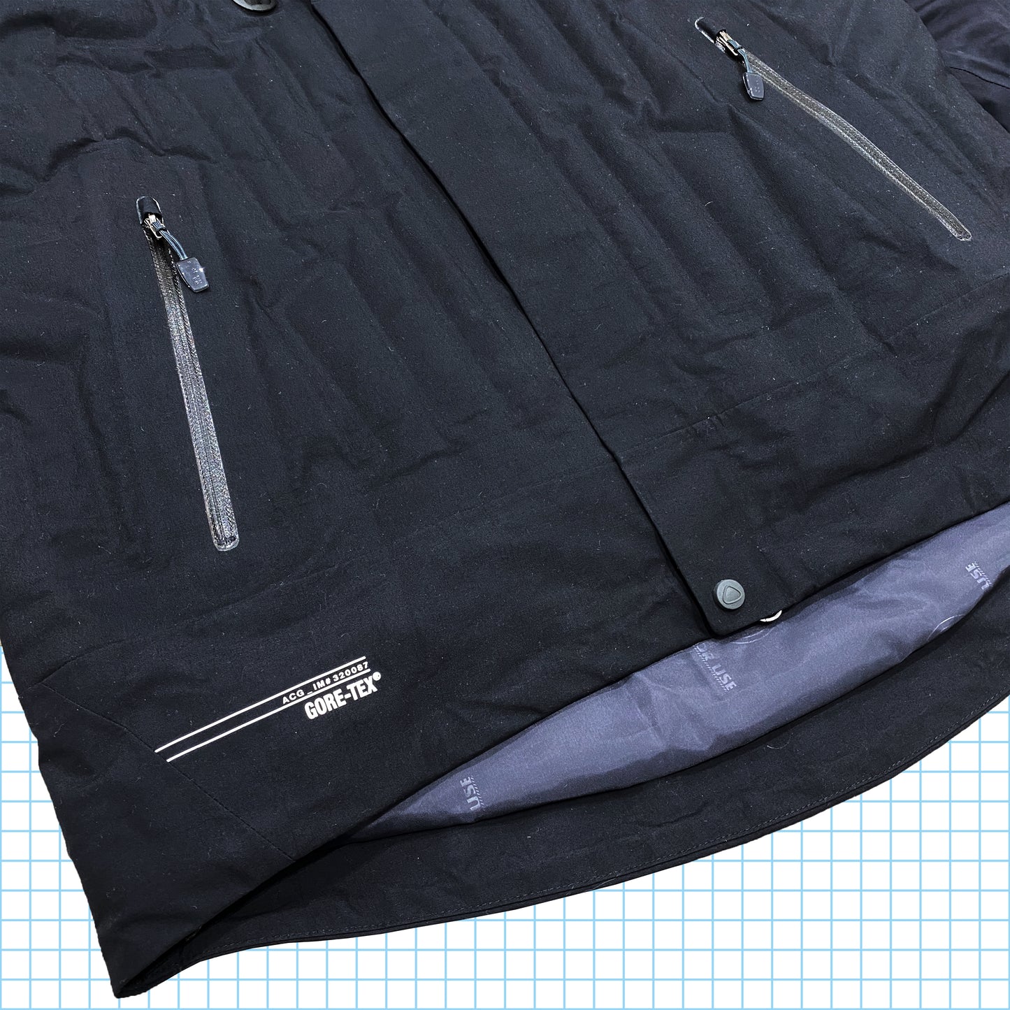 Deadstock Nike ACG Gore-tex Inflatable Jacket - Large / Extra Large