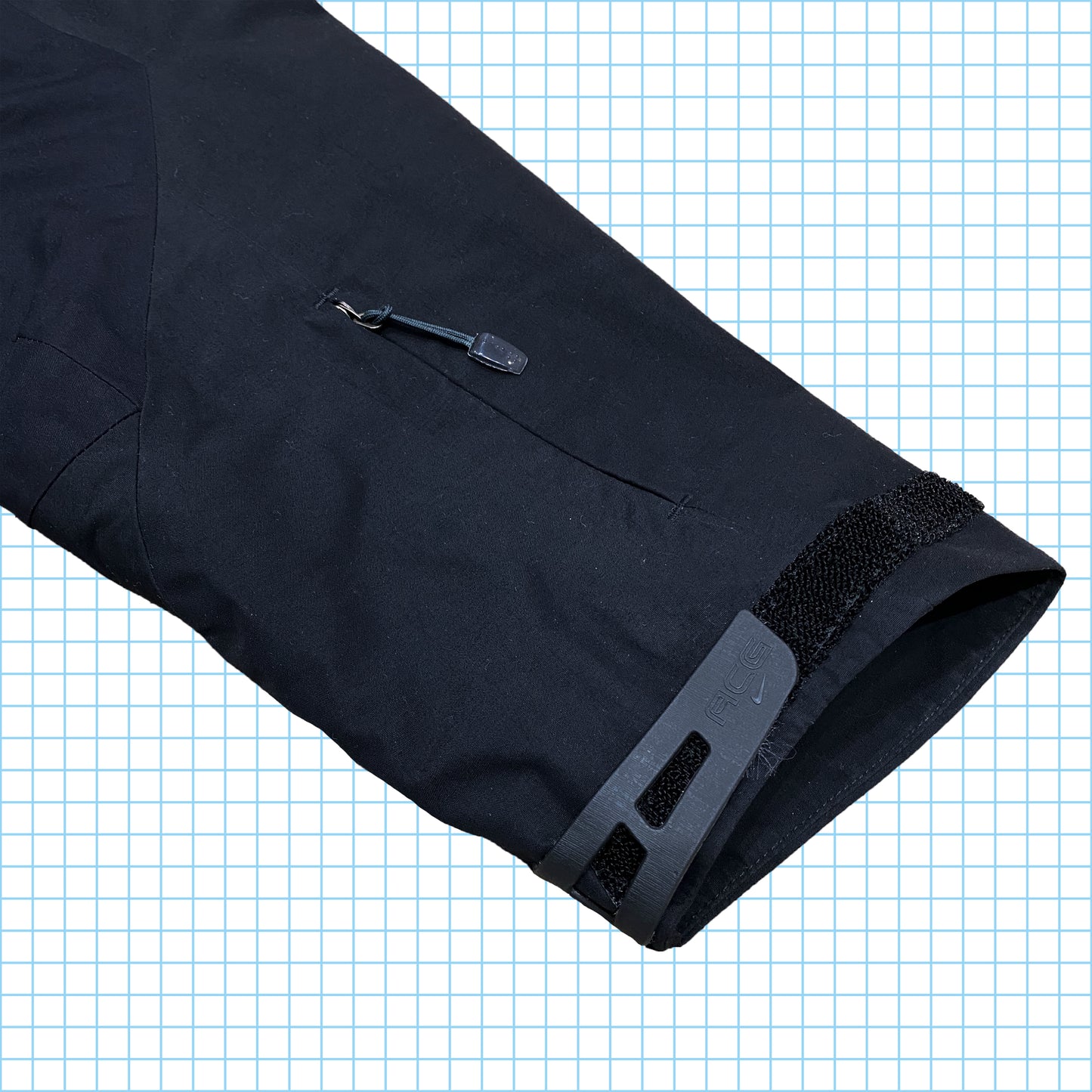 Deadstock Nike ACG Gore-tex Inflatable Jacket - Large / Extra Large