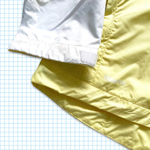 Charger l&#39;image dans la galerie, vintage Nike ACG Pastel Jaune Veste résistante à l’eau - Extra Large