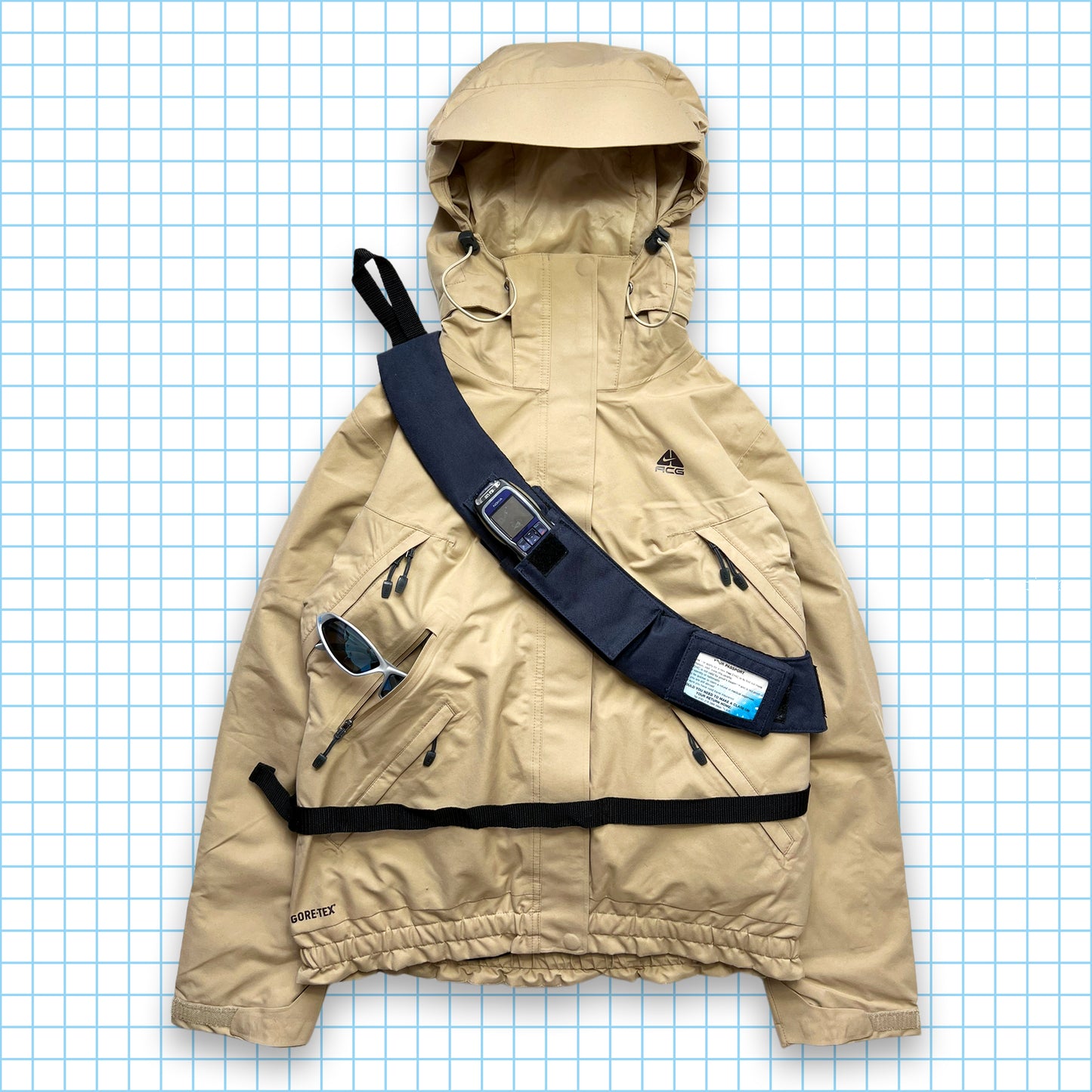 Nike ACG Light Beige Gore-Tex Tri-Pocket Padded Jacket - Small