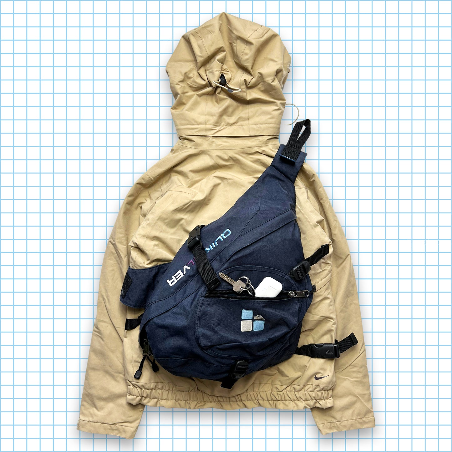 Nike ACG Light Beige Gore-Tex Tri-Pocket Padded Jacket - Small