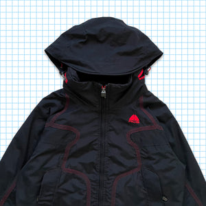 Vintage Nike ACG Red Lines Padded Jacket - Medium