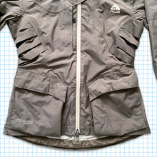Load image into Gallery viewer, Vintage Nike ACG Ribbed Heavy Technical Padded Jacket - Small