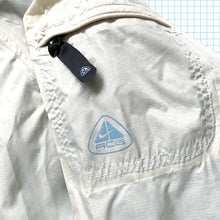 Load image into Gallery viewer, Vintage Nike ACG Off White/Dove Blue Rip Stop Padded Jacket - Medium