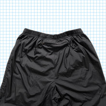 Load image into Gallery viewer, Vintage Nike ACG Shell Pant - 34&quot; - 38&quot; Waist