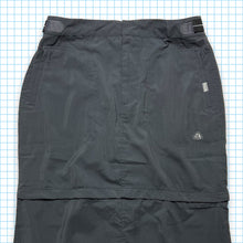 Load image into Gallery viewer, Nike ACG 2in1 Zip Off Skirt SS02&#39; - 24&quot; - 32&quot; Waist