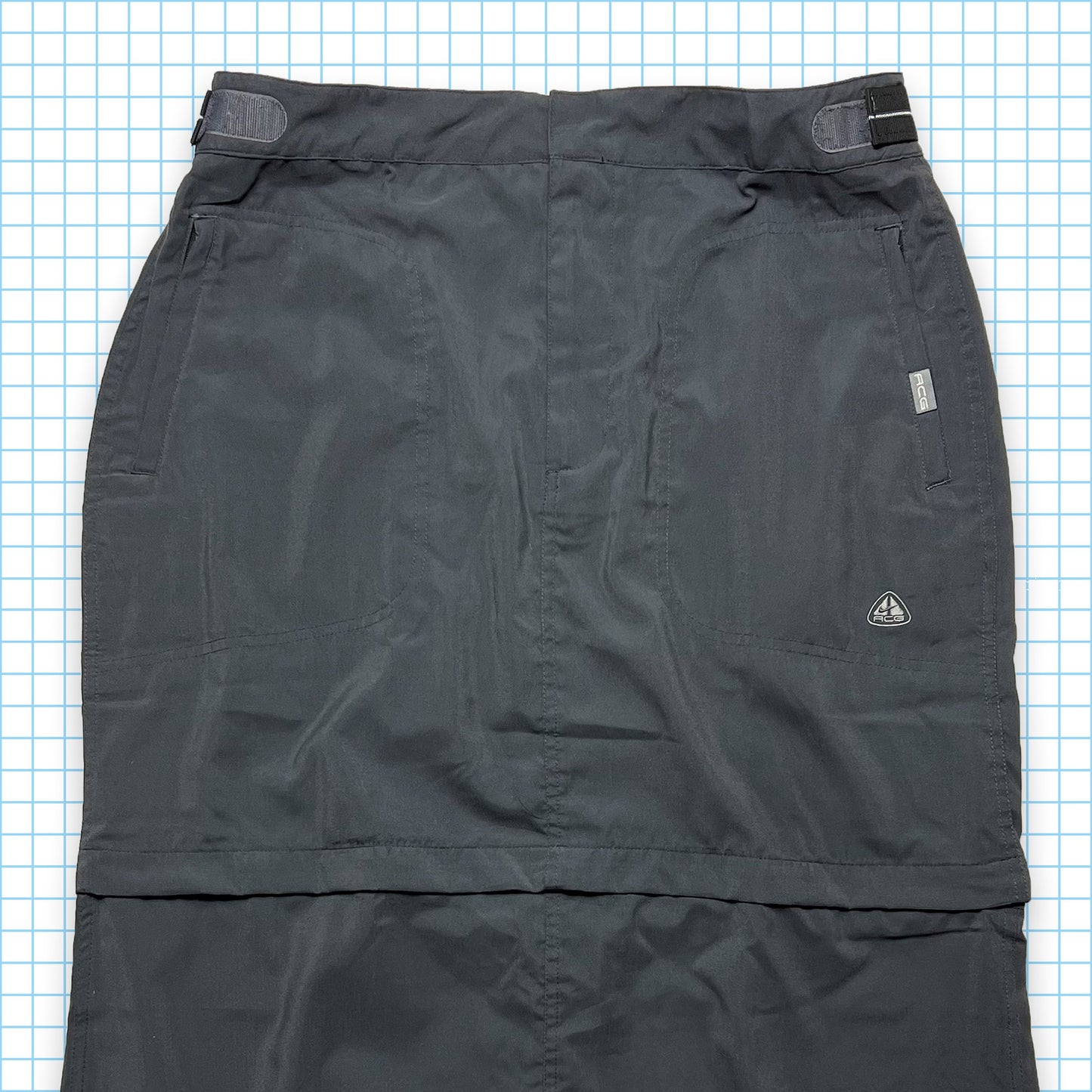 Nike ACG 2in1 Zip Off Skirt SS02' - 26" - 32" Waist