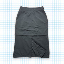 Load image into Gallery viewer, Nike ACG 2in1 Zip Off Skirt SS02&#39; - Large