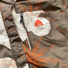 Load image into Gallery viewer, Vintage Nike ACG Abstract Outline Heavy Padded Jacket - Medium / Large