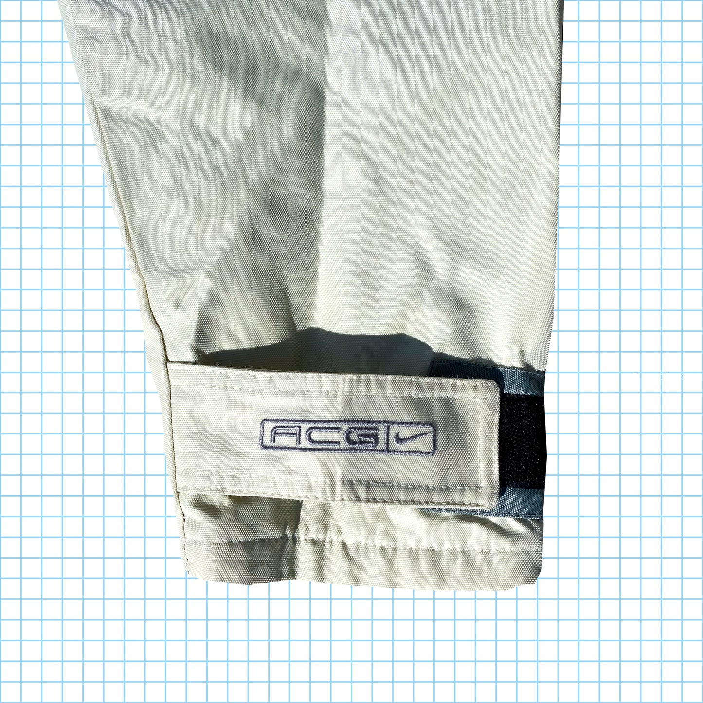 Vintage Nike ACG Heavy Duty Storm-Fit Half-Zip Waterproof Pullover - Large / Extra Large