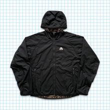 Carica l&#39;immagine nel visualizzatore di Gallery, Nike ACG Tree Bark Graphic Lined Jacket - Medium