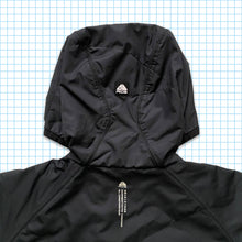 Carica l&#39;immagine nel visualizzatore di Gallery, Nike ACG Tree Bark Graphic Lined Jacket - Medium