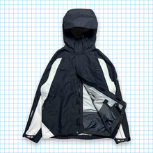 Carica l&#39;immagine nel visualizzatore di Gallery, Nike ACG Black/White Gore-Tex XCR Outer Shell - Large