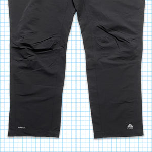 Vintage Nike ACG Stealth Black Tactical Cargo Pant - 38" Waist