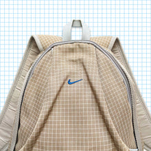 Charger l&#39;image dans la galerie, sac à dos vintage Nike Beige Mini Swoosh Grid