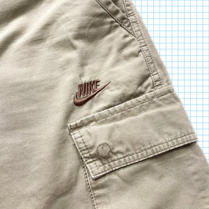 Vintage Nike Beige Cargo Shorts - 32/34" Waist