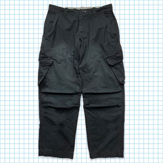 Pantalon cargo Nike noir à poche verticale - Plusieurs tailles