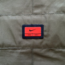 Load image into Gallery viewer, Vintage Nike 2in1 Convertible MP3 Jacket - Medium