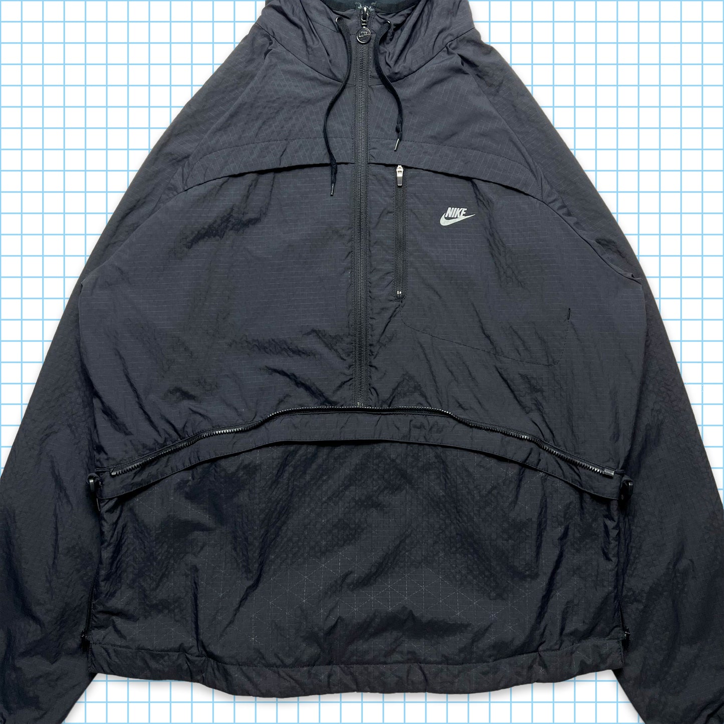 Nike Tuned 2in1 Convertible Windbreaker - Medium / Large