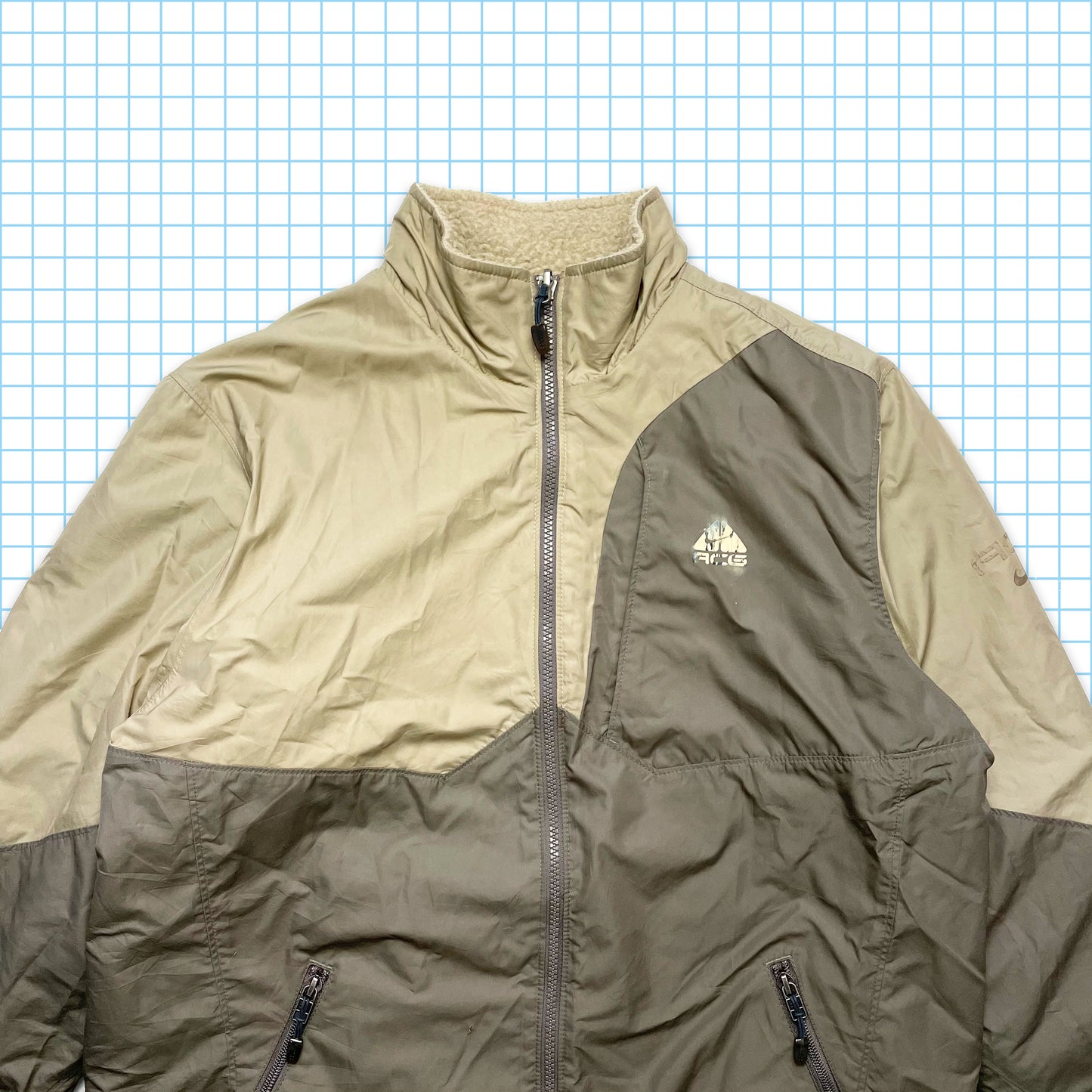 Nike ACG Oatmeal Deep Pile Fleece/Nylon Reversible Jacket 03' - Large / Extra Large