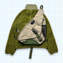 Load image into Gallery viewer, Vintage Nike Technical Khaki/Beige Tri-Harness Bag