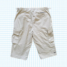 Load image into Gallery viewer, Vintage Nike Multi Pocket Cargo Shorts - Small