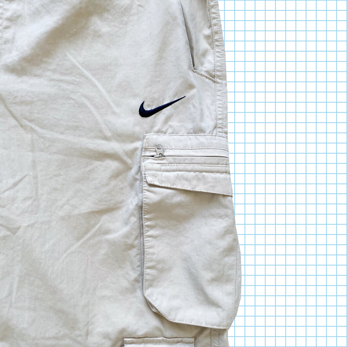 vintage Nike Multi Pocket Cargo Shorts - Petit