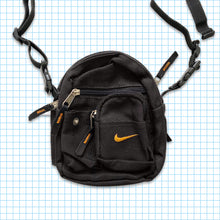 Load image into Gallery viewer, Vintage Nike Mini Stash Side/Belt Bag