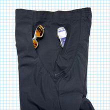Load image into Gallery viewer, Nike Mobius ‘MB1’ Tonal Black Articulated Soleus Pant - Small