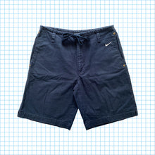 Load image into Gallery viewer, Vintage Nike Shorts - Small