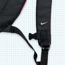 Carica l&#39;immagine nel visualizzatore di Gallery, Vintage Nike Bright Pink Tri-Harness Bag