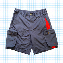 Carica l&#39;immagine nel visualizzatore di Gallery, Vintage Nike Balloon Cargo Shorts - Medium