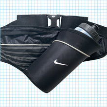 Load image into Gallery viewer, Vintage Nike Bottle Bag