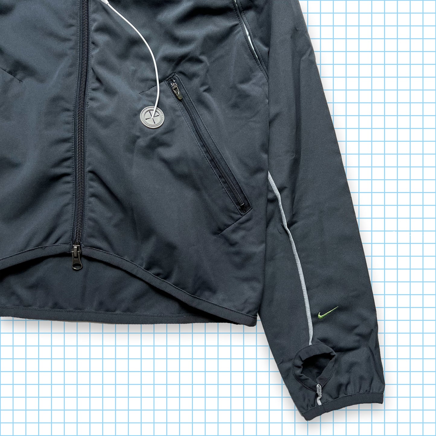 Nike Technical MP3 2in1 Windrunner Jacket SS03' - Small