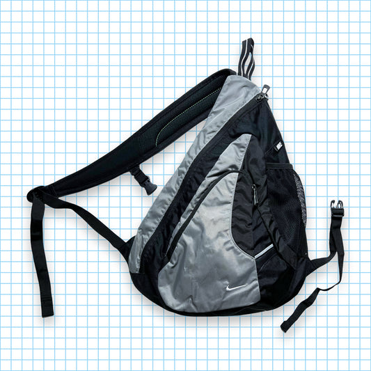 Vintage Nike Grey/Black Tri-Harness Bag