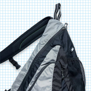 Vintage Nike Grey/Black Tri-Harness Bag
