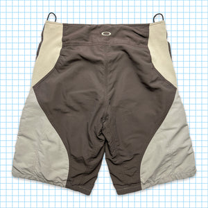 Oakley Earthy Ventilated Technical Shorts - 34" Waist