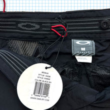Load image into Gallery viewer, Oakley Jet Black Technical Ventilated Shorts - Medium