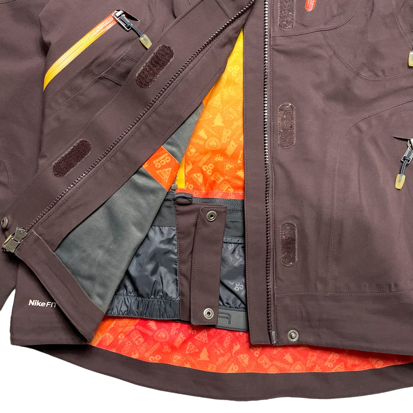 Nike ACG Recco System Technical Gradient Jacket - Small / Medium
