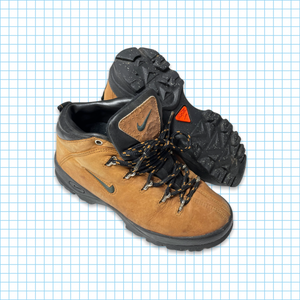 Vintage Nike ACG Air Gimli Boot - UK5 / EUR 38