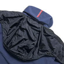Carica l&#39;immagine nel visualizzatore di Gallery, Prada Sport Luna Rossa Midnight Navy/Black Gore-Tex Ski Jacket - Medium / Large