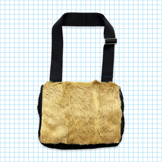 Sac à bandoulière Prada Sport Fur du début des années 00