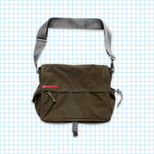 Carica l&#39;immagine nel visualizzatore di Gallery, Vintage Prada Sport Khaki Buckled Multi Pocket Side Bag