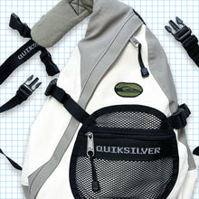 Carica l&#39;immagine nel visualizzatore di Gallery, Vintage Quiksilver Tri-Harness Cross Body Bag