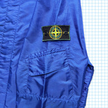 画像をギャラリービューアに読み込む, Stone Island ロイヤル ブルー フォーミュラ スチール SS97&#39; - 特大 / 特大