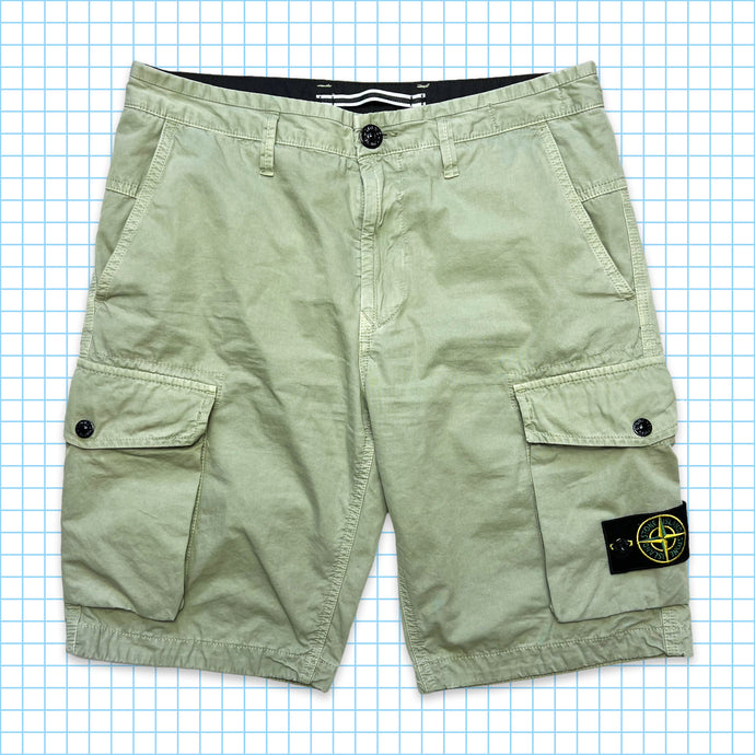 Stone Island Pistachio Shorts - 30